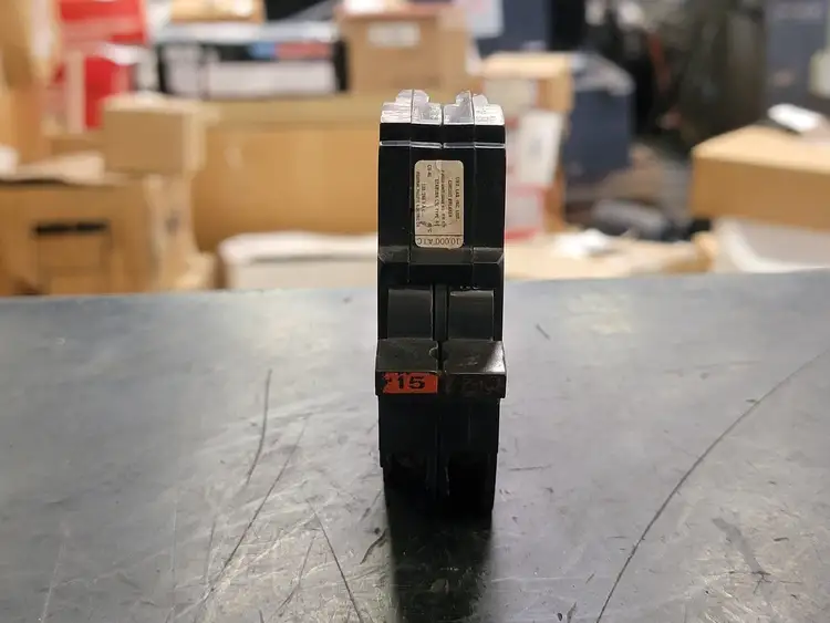 Used FEDERAL PACIFIC NC215 Switchgears British Columbia CA | Lenmark #241233
