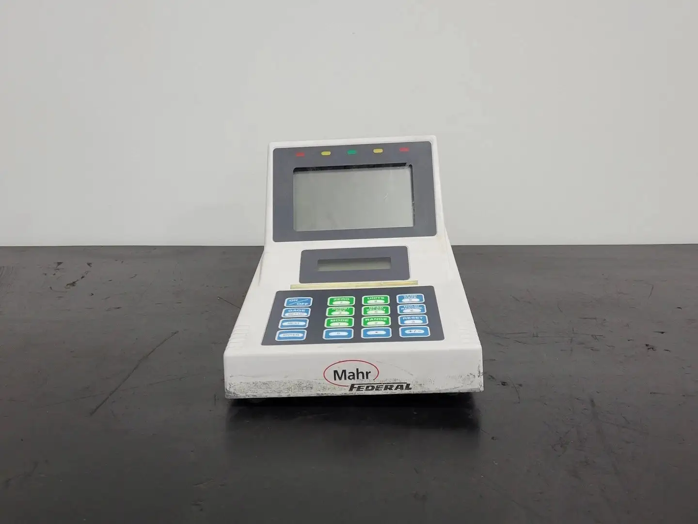 USED MAHR FEDERAL 2004005