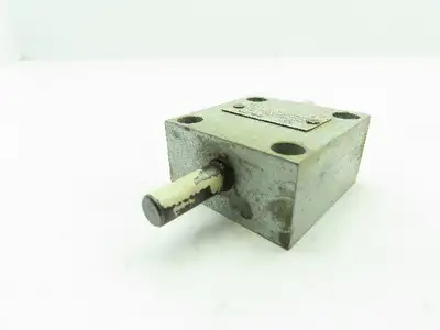 Racine Dana Bosch FD3STKS102S Hydraulic Push-Button Valve