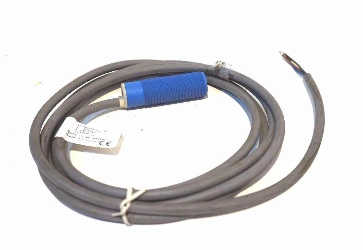 NEW CUTLER HAMMER E55CAL18T110 PROXIMITY SWITCH SER.A1