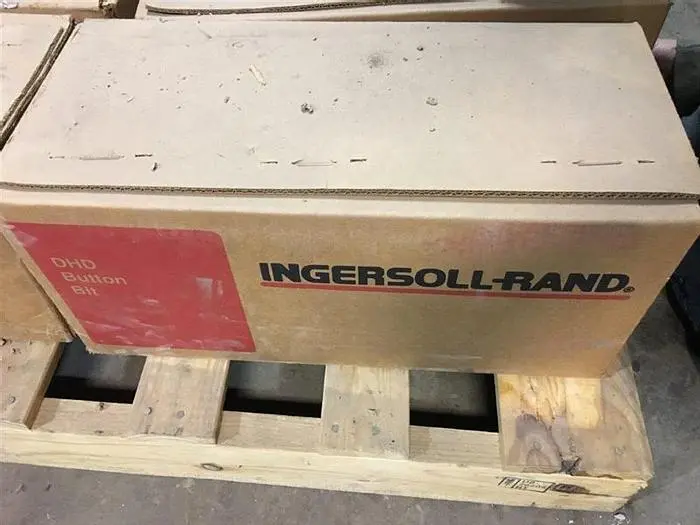 New | in-Stock INGERSOLL-RAND 8-1/4" QL80 DTH HAMMER BIT - QL8825FFDNG Tool Bits Pennsylvania US | East West Machinery & Drilling #1416193