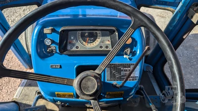 USED 1980 FORD 7600