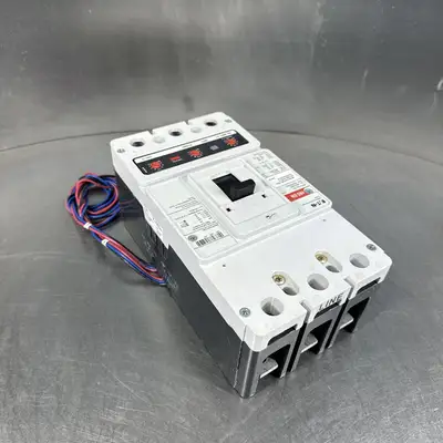 Eaton USD HKD330WC0512 Molded HKD 3P 300A 600V 50/60Hz 3Ph (BIN-1.3.5)
