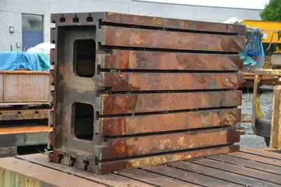 USED CLAMPING TABLE 1535 X 1055 X 665 MM