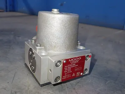 USED PERFECTION SERVO/MOOG D765606