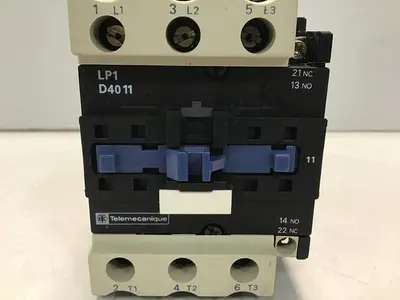 USED TELEMECANIQUE LP1D4011