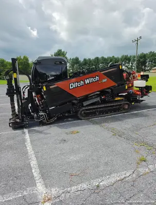 Used 2023 DITCH 2023 DITCH WITCH AT32 ALL TERRAIN Drill Rigs Florida US | HDD Broker #1346111