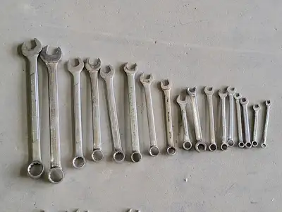 Assorted Combination Wrench Set (33 pcs)