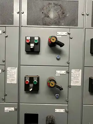 MCC Section w/ 31 x Buckets & 6 x VFD's