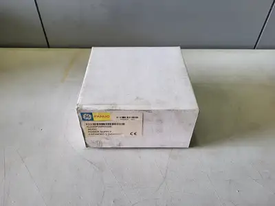 NEW GE-FANUC IC200PWR002E