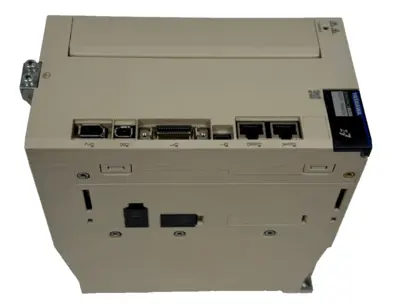 USED YASKAWA SGD7S-180A30A SERVOPACK DRIVE 200V SGD7S180A30A