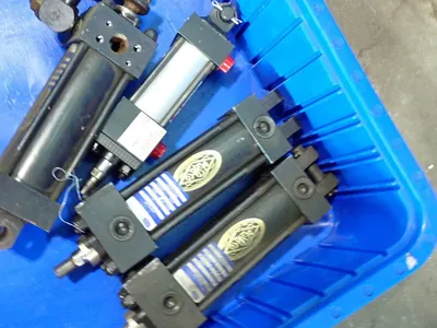 Used DESTACO AA52C1142EC032S Pumps Ohio US | HGR 24 #916917