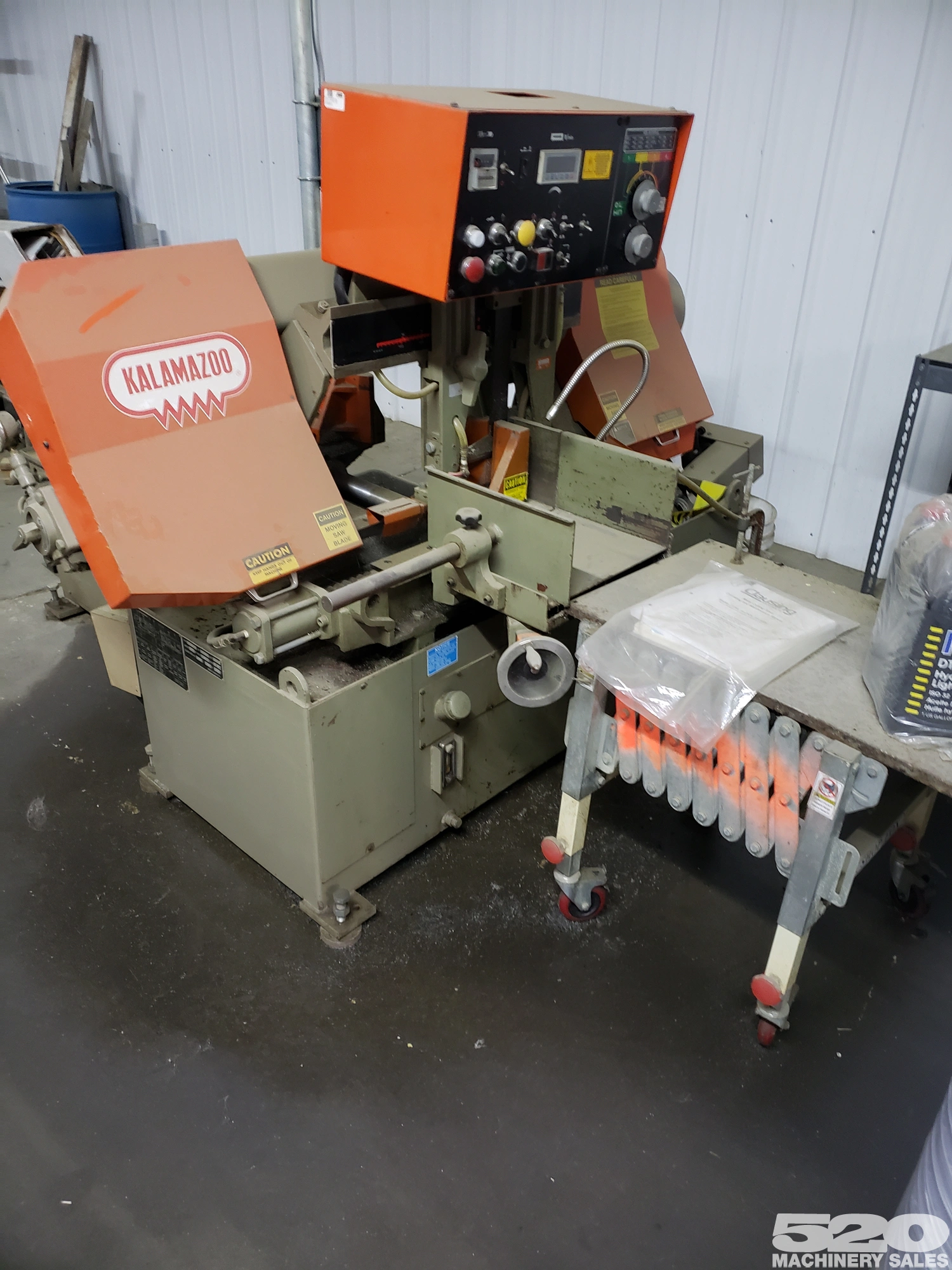 2006 Clausing Horizontal Bandsaw With Auto Feed