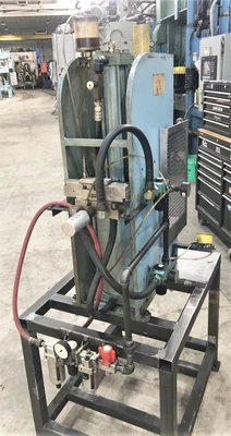 USED 1991 AIR-HYDRAULICS AIR-HYDRAULICS C-300 PRESS