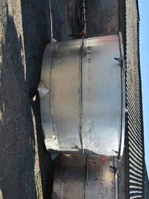 1,750L S/S Enclosed Trolley Tanks