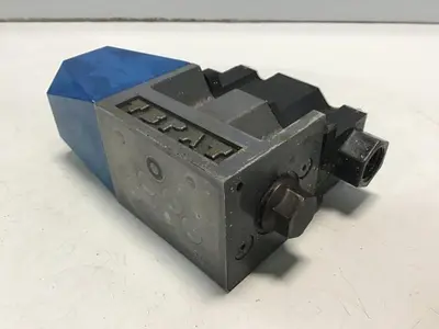USED VICKERS DG4V52ALMP7LH740