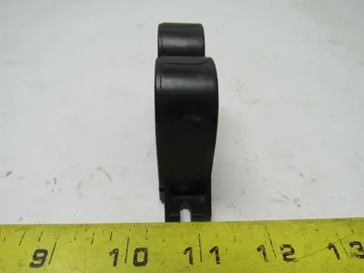 YASKAWA HITACHI UND-300W/200/5 Current Transformer From Seiki HT20SII