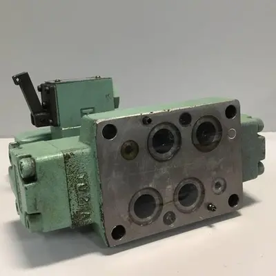 USED YUKEN DH6-06-3C40-E-5033