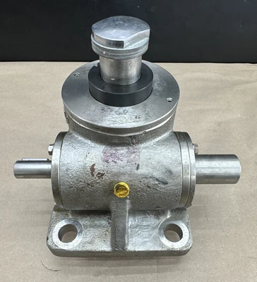 USED PFAFF 5-L
