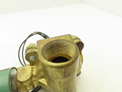 Asco 8210D4 Brass Solenoid Valve 2-Way NC 150 PSI 1" NPT Dry Air 120V 10.5 W