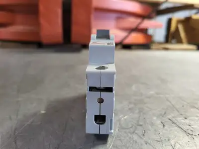 NEW CUTLER-HAMMER WMS1C02