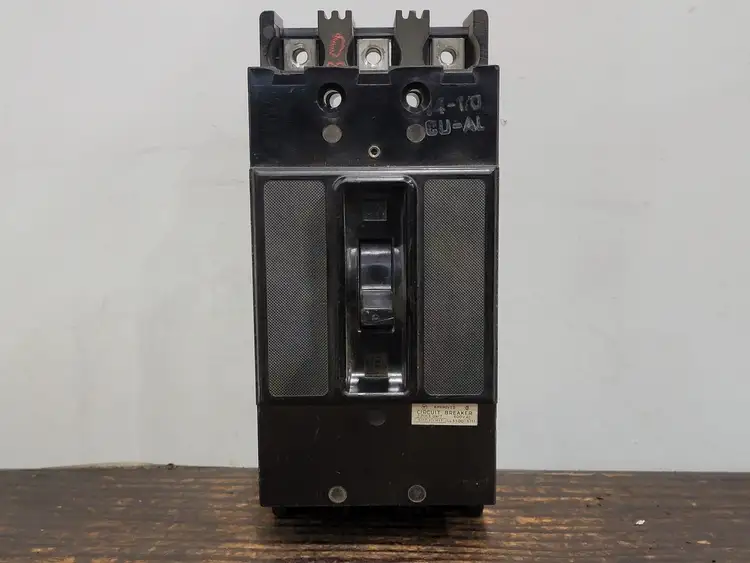 Used WESTINGHOUSE F3100 Switchgears British Columbia CA | Lenmark #242393