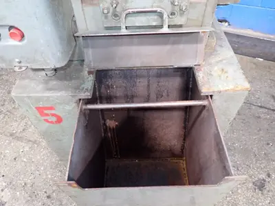 13" X 11" X 15" Plastic Granulator