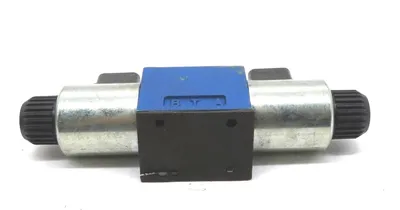 NEW BOSCH 081WV06P1V1020WS02400D5109 DIRECTIONAL CONTROL VALVE