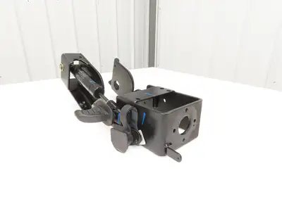 Hyster 8808585 Forklift Steering Column Tilt Bracket Assembly Removed From E80XN