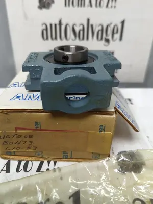 New | in-Stock AMI UCT205 Bearings | Surplus Asset Holdings #1190295
