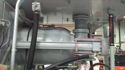 USED 1998 VAN DORN 500HP1220