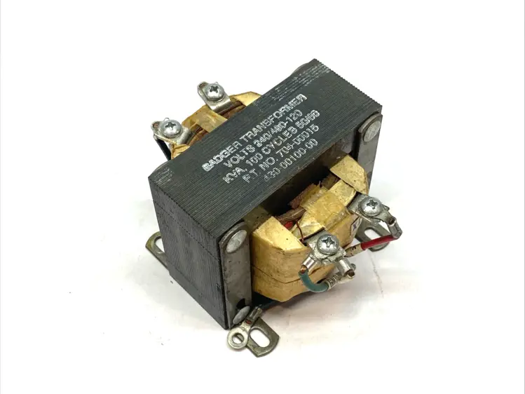 Used Badger Single Phase Control Transformer 0.100kVA 240/480V to 120V Transformers Michigan US | Maverick Industrial Sales #1402234
