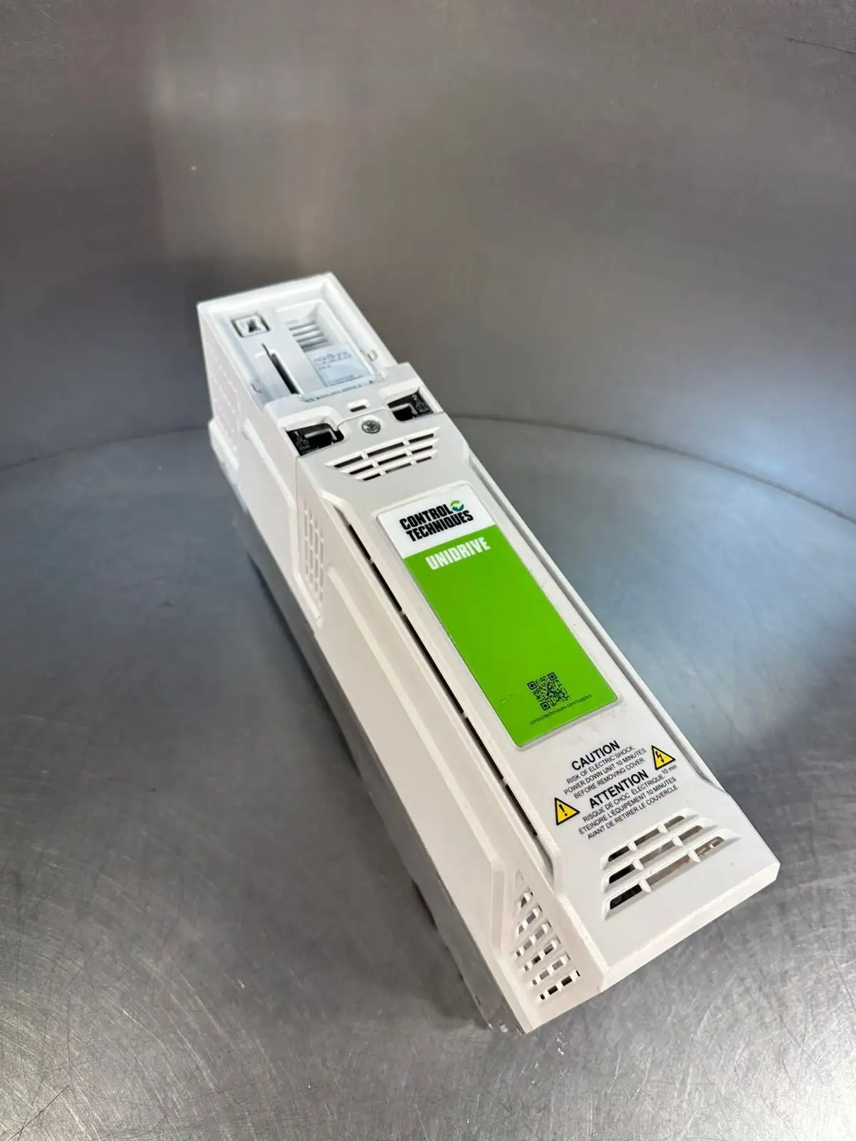 Control Techniques Unidrive M702-034-00025-A 1.0/1.5hp 2246 (3.4.1)