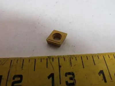 Carboloy CCMM-3(2.5)1E-14 Carbide Insert CCMM-09-T3-04E-14 Grade 560 Box of 10pc