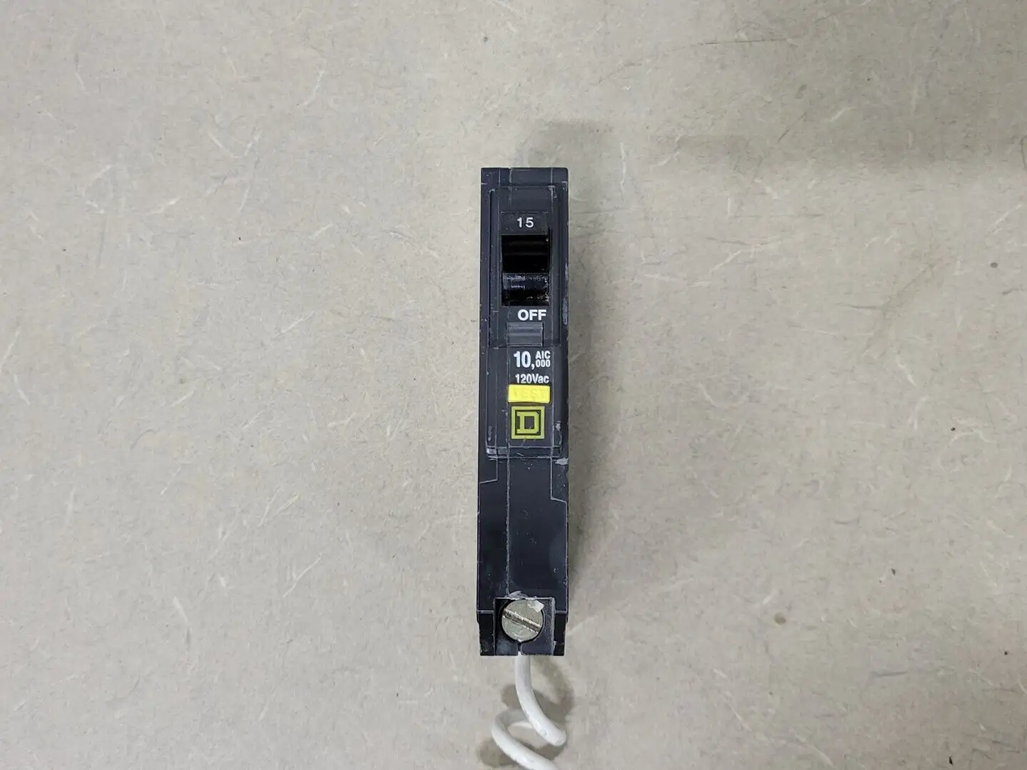 USED SQUARE D QO115
