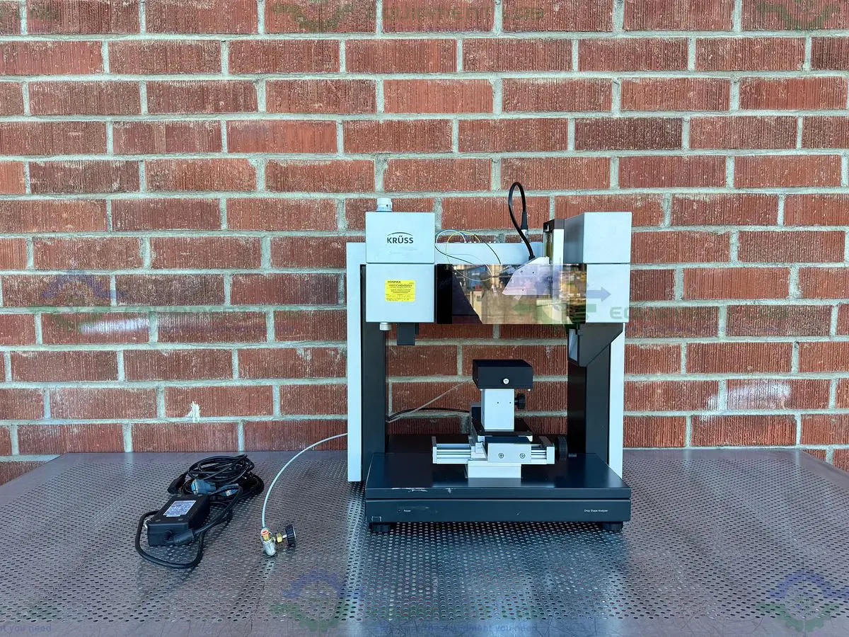 USED KRUSS DSA100S AUTOMATED CONTACT ANGLE AND DROP SHAPE ANALYZER 100 W, 24 VDC