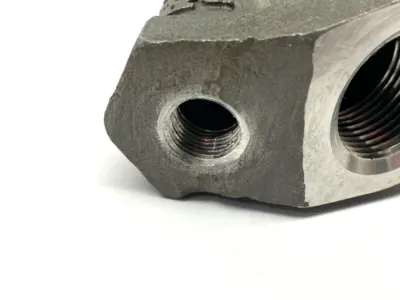 USED PAGET Y-STRAINER VALVE 1/2" & 2X 1/8" PORTS 316 600PSI