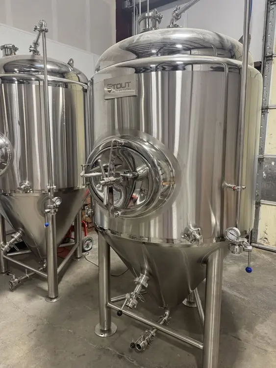 Used 2024 STOUT 7BBL BREWING SYSTEM Stainless Steel Tanks Illinois US | Revelation Machinery #403917
