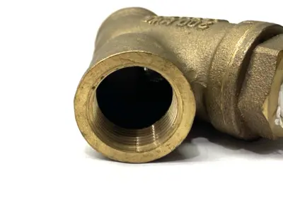 USED TITAN Y STRAINER CAST BRONZE 3/4"