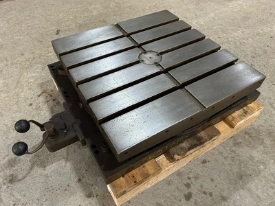 26" x 26" AIRLIFT Rotary Table