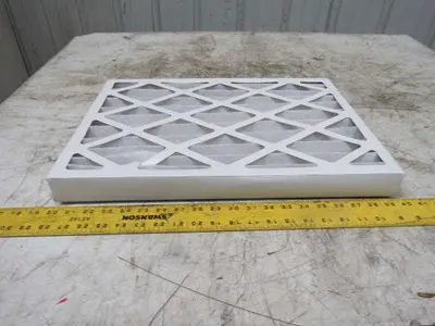 Profitter 4300484 14"x20"x2" Metal Back Pleated Air Filter Cardboard Edge Lot/12