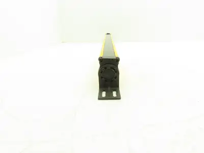 440L-T4J0640YD Guardmaster Guardshield Safety Light Curtain Transmitter 640mm