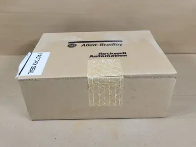 NEW ALLEN-BRADLEY 2711P-T6M20D8