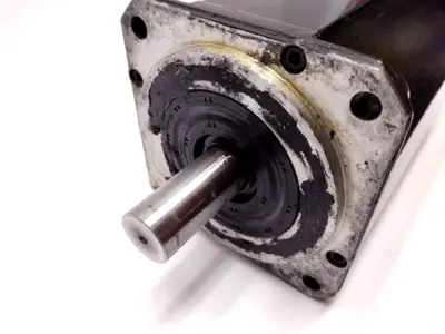 USED FANUC ΑAM9/3000 AC SERVO MOTOR