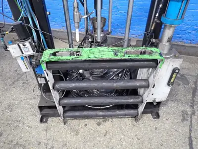 8 Bar Adhesive Dispensing System