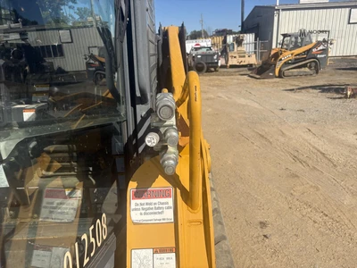 Used 2023 KATO CL35 Compact Track Loaders Tennessee US | Moore Equipment #1517248