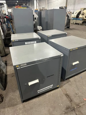 VIDMAR SINGLE DOOR TOP CABINETS