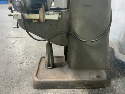 Used BRIDGEPORT 5071 Vertical Mills Ohio US | HGR 24 #1186200
