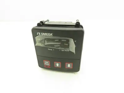 Omega CN2110-R1 Temperature Controller Module 120-240VAC
