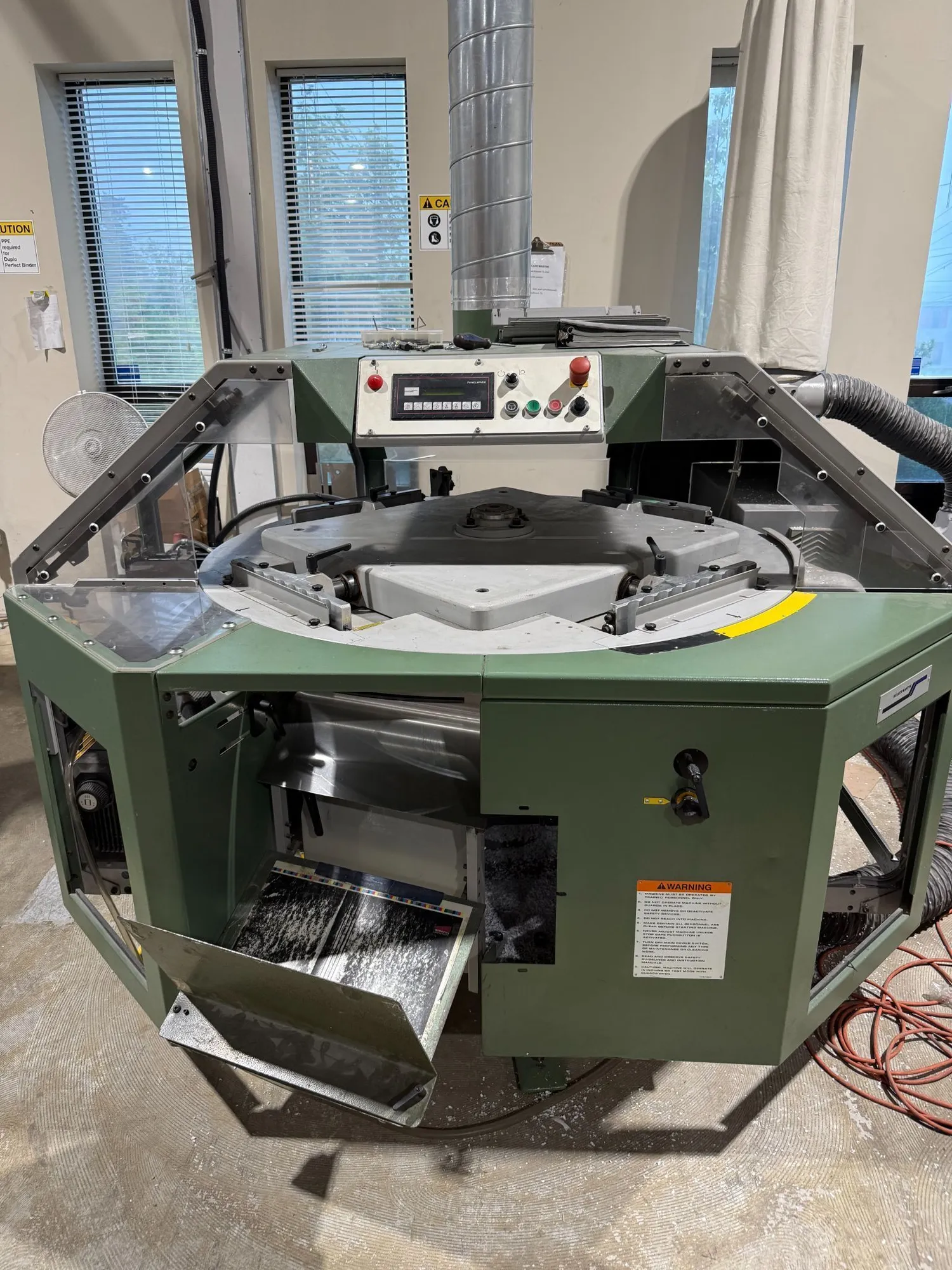 Used 2004 MULLER MARTINI Amigo Perfect Binders CA | M3 Graphic Machinery #1426246